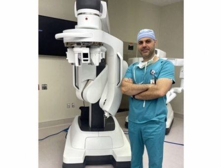 AdventHealth Tampa First in Region to Perform Colorectal Surgery with da Vinci SP Robot