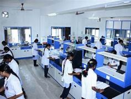 Chhattisgarh's Pharmacy Education Faces Industrial Gap Despite Talent Pool; Experts Call for Urgent Pharma Infrastructure Push