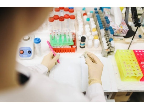 Imfinzi-Tarlatamab Combination Improves Overall Survival in Phase 3 ES-SCLC Trial